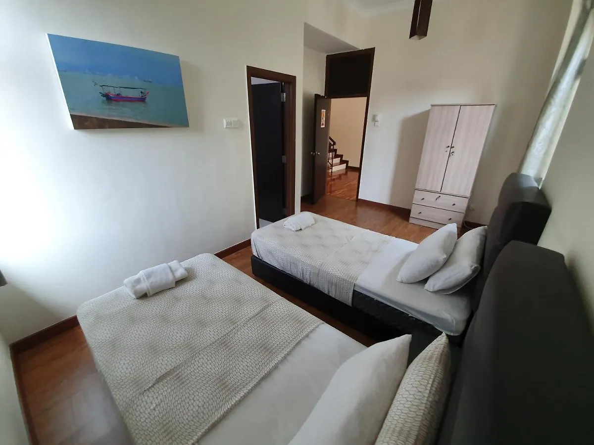 Ferienwohnung Eden Cosy Living Batu Feringgi Privatunterkunft