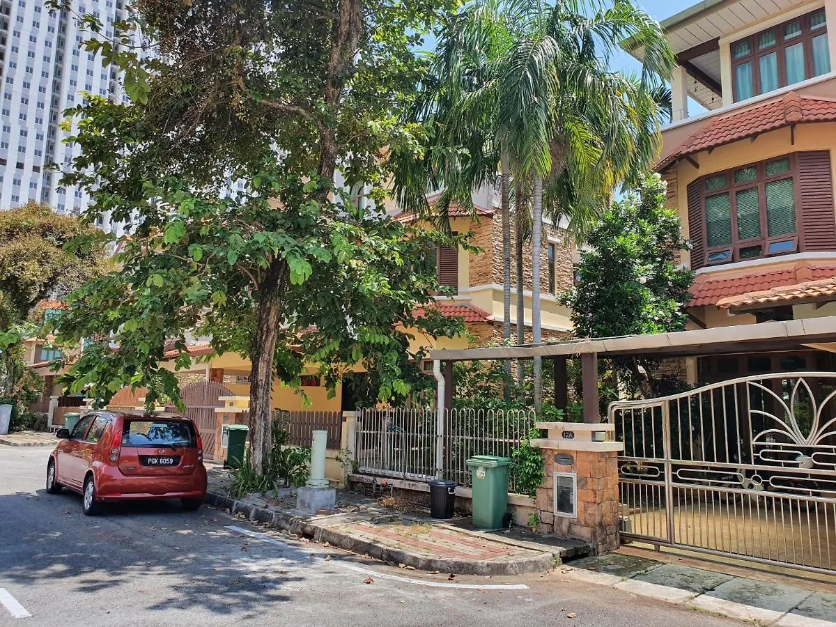 Privatunterkunft Ferienwohnung Eden Cosy Living Batu Feringgi